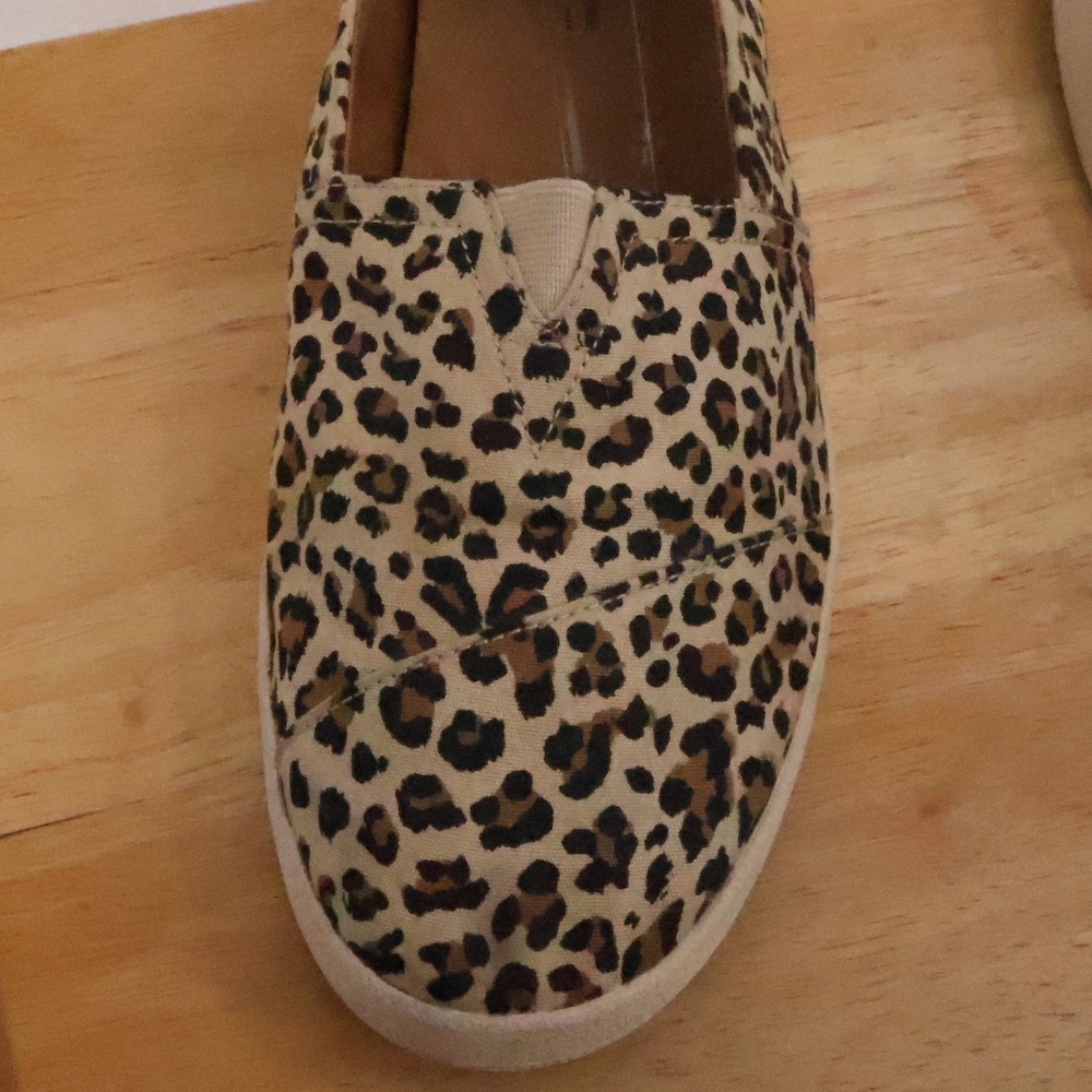 TOMS Alpargata Leopard Print Slip On Sneakers Womens Size 12 Tan Animal Canvas - Picture 5 of 9